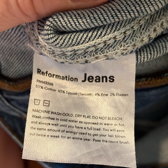 Reformation flattering front seam pocketless stretch skinny jeans - medium wash - Picture 8 of 8